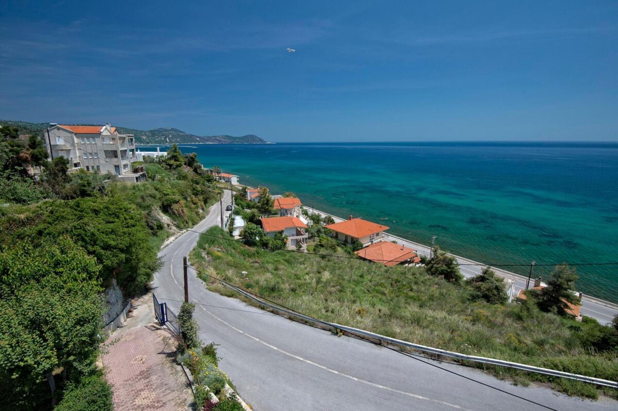 Blue Dream Seaside Villa With Superb Sea Views 키미 외부 사진