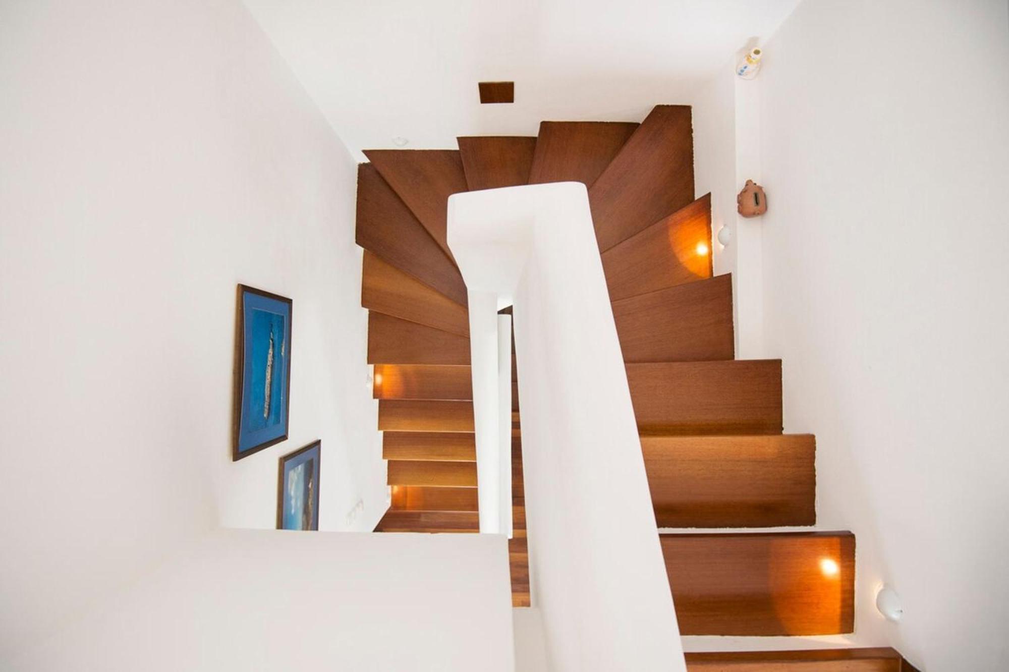 Blue Dream Seaside Villa With Superb Sea Views 키미 외부 사진