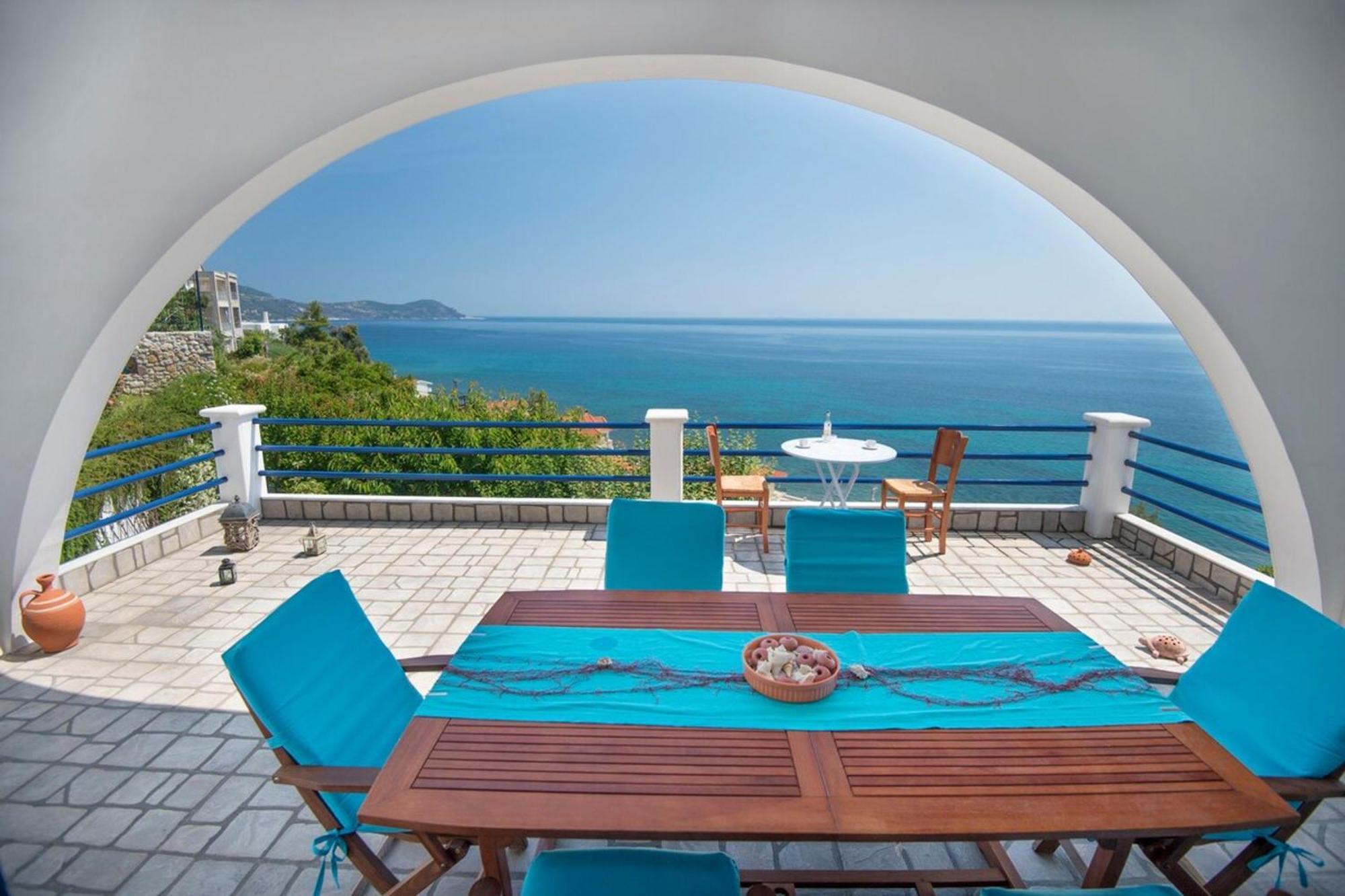 Blue Dream Seaside Villa With Superb Sea Views 키미 외부 사진